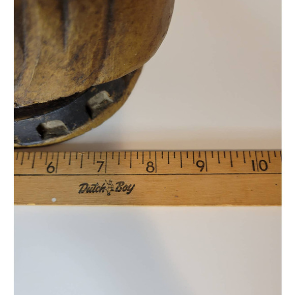 Vintage 1970s Vanguard Studios Man with Wheat Wood Carving Sculpture - Picture 5 of 9